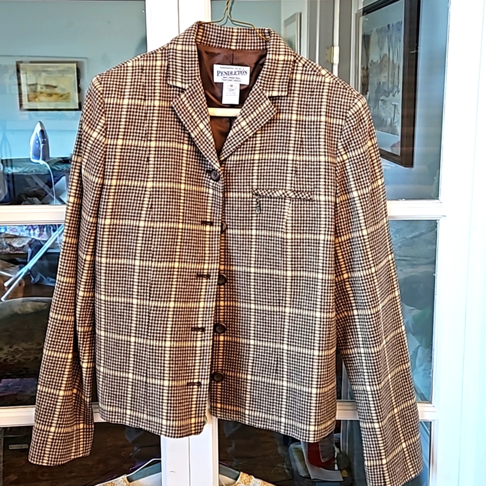 Awesome Small Plaid Pendleton Jacket - image 1